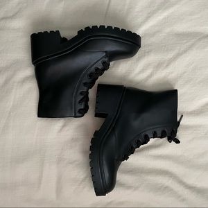 Universal Thread Black Lace-Up Combat Boots